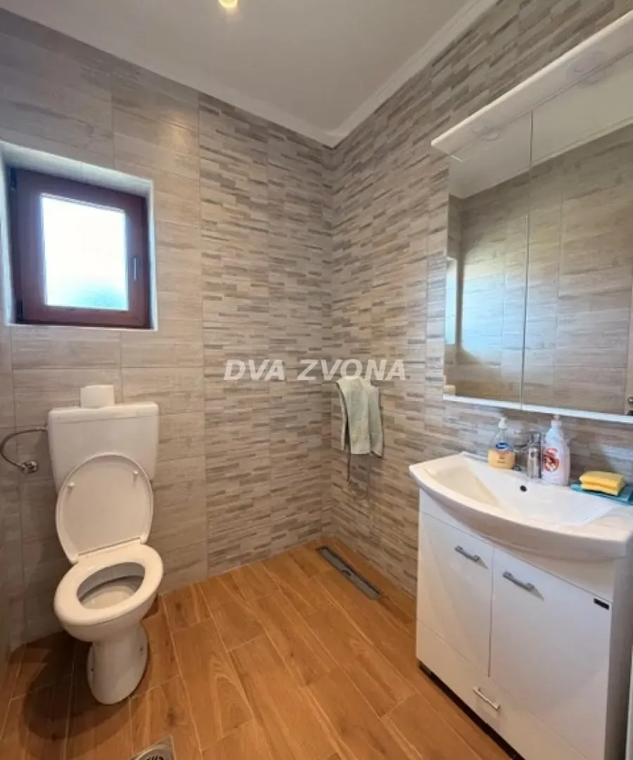 Prodaja, kuća, 144m², Čortanovci, Inđija