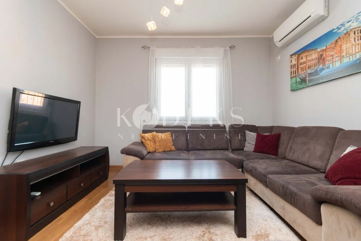 Rent, one bedroom apartment, 42m², City Kvart, Podgorica