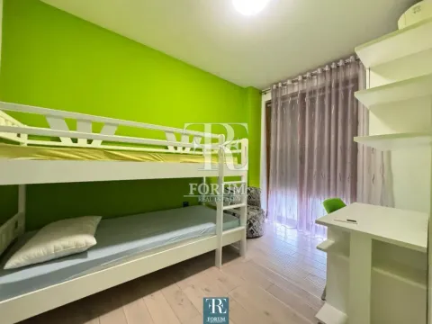 Izdavanje, trosoban stan, 140m², Preko Morače, Podgorica - image 13