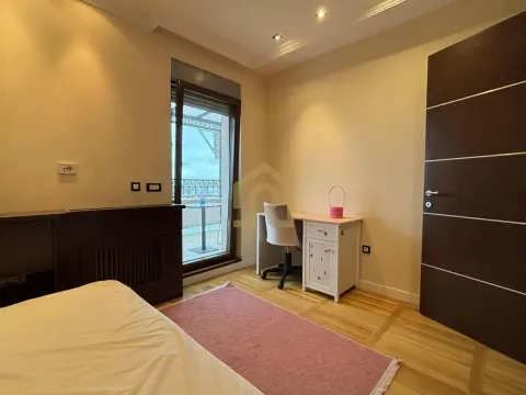 Izdavanje, stan, 240m², Crveni Krst, Beograd - image 21
