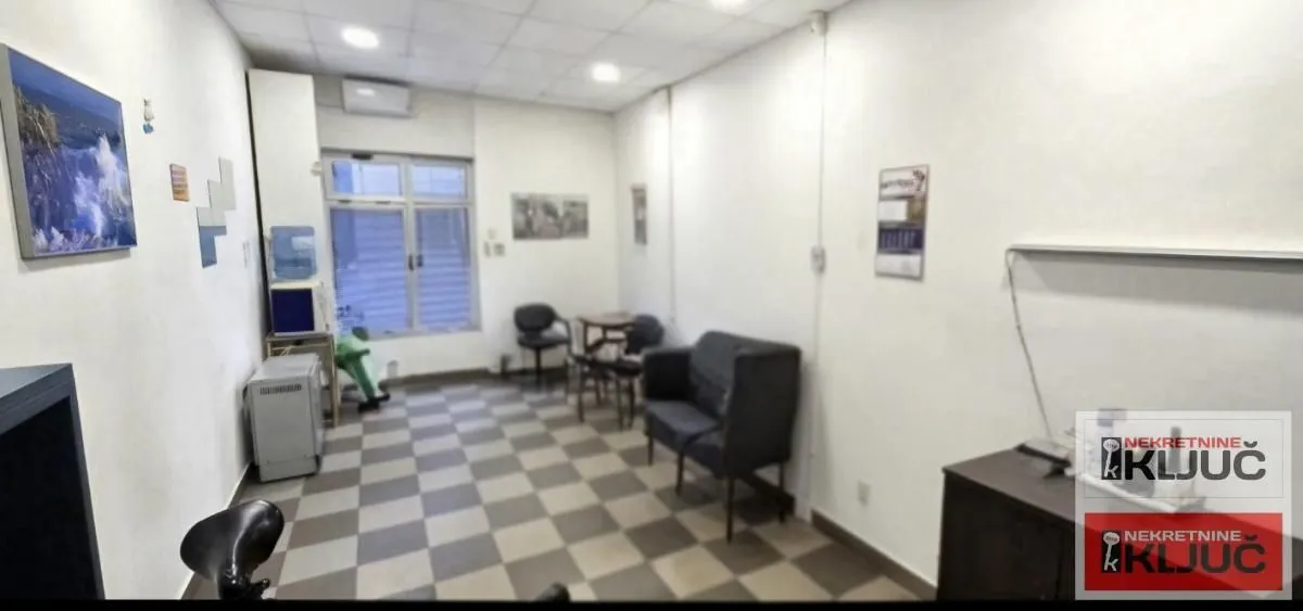 Rent, office space, 20m², Centar, Novi Sad