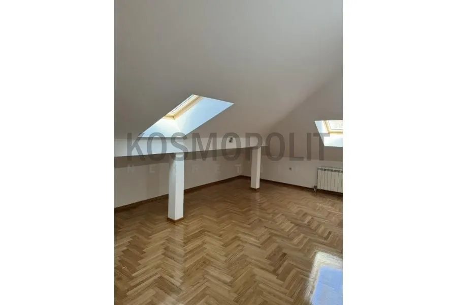 Sale, three bedroom apartment, 80m², Gradska Bolnica, Zvezdara Sve Podlokacije