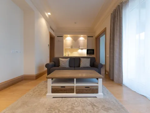 Prodaja, jednosoban stan, 77m², Porto Montenegro, Tivat - image 7