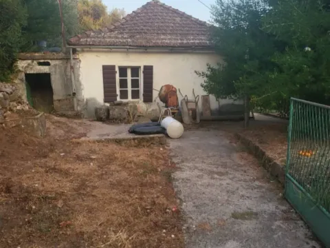 Prodaja, kuća, 74m², Herceg Novi, Crna Gora - image 2