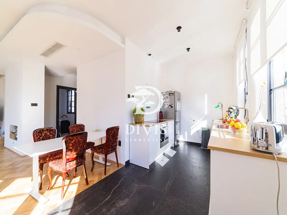 Sale, four bedroom apartment, 130m², Hadzipopovac, Palilula Sve Podlokacije