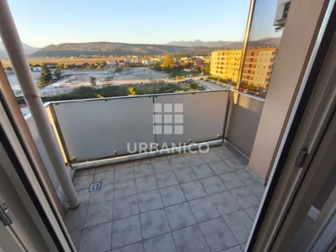 Izdavanje, jednosoban stan, 47m², City Kvart, Podgorica - image 8