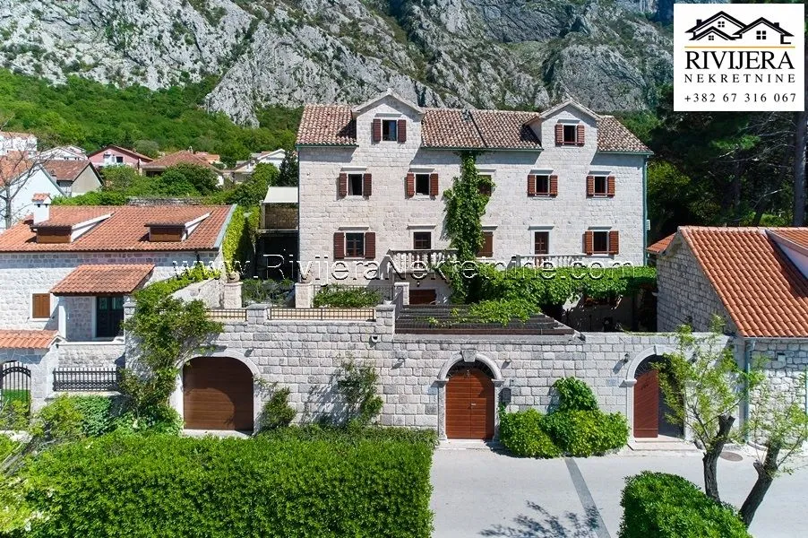 Sale, house, 450m², Dobrota, Kotor