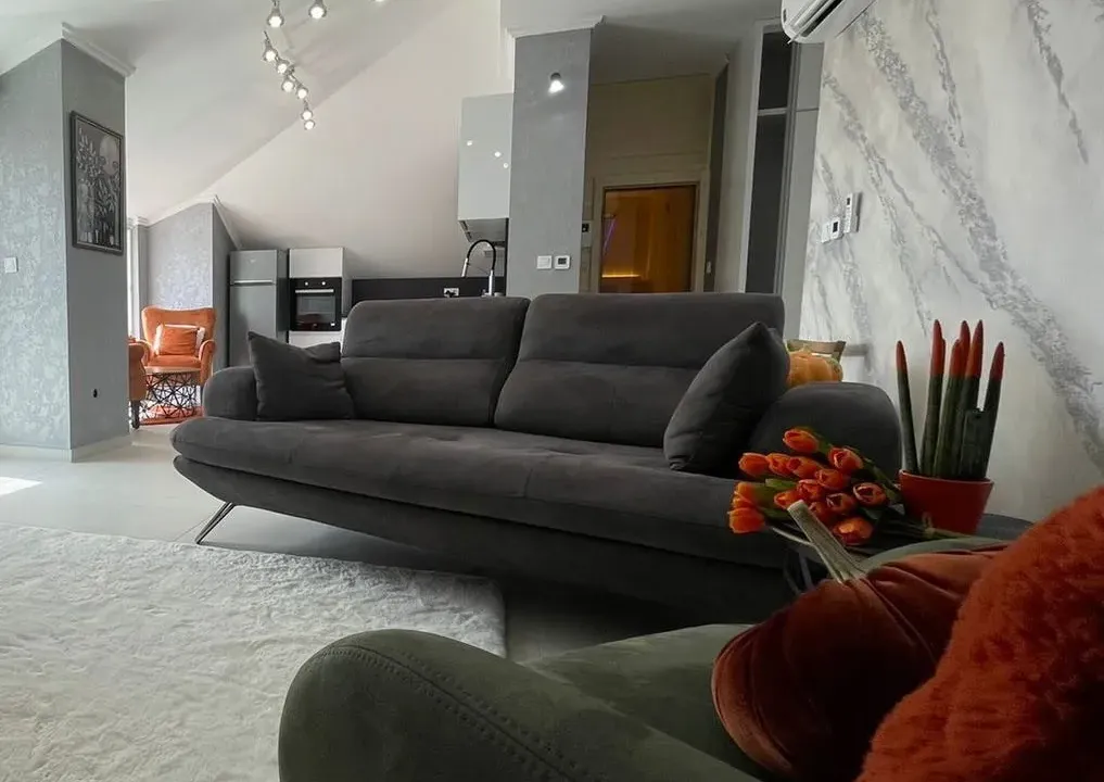 Sale, two bedroom apartment, 144m², Centar, Bar