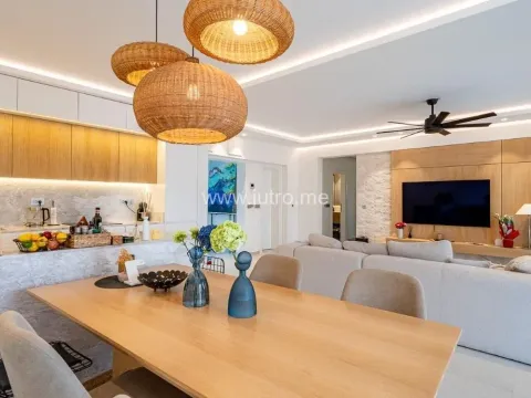 Prodaja, dvosoban stan, 122m², Tivat, Crna Gora - image 6