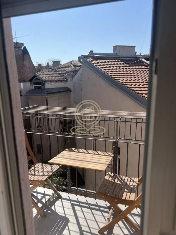 Rent, three bedroom apartment, 61m², Stari Grad, Beograd