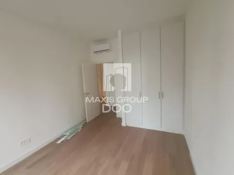 Izdavanje, dvosoban stan, 83m², Savski Venac, Beograd - image 4