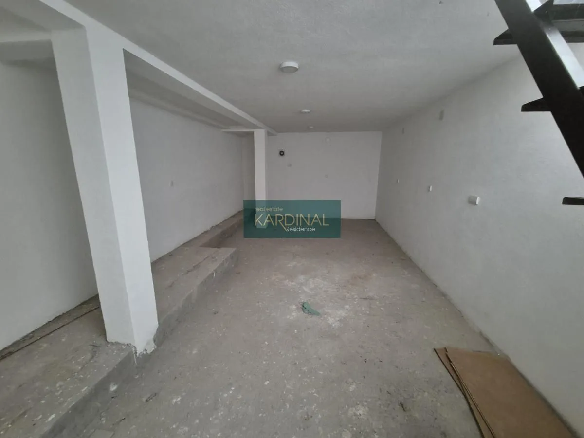Sale, office space, 75m², Pivara, Jagodina