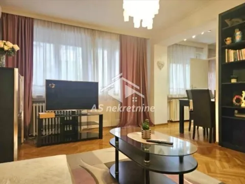 Izdavanje, trosoban stan, 85m², Slavija, Vračar Sve Podlokacije - image 6