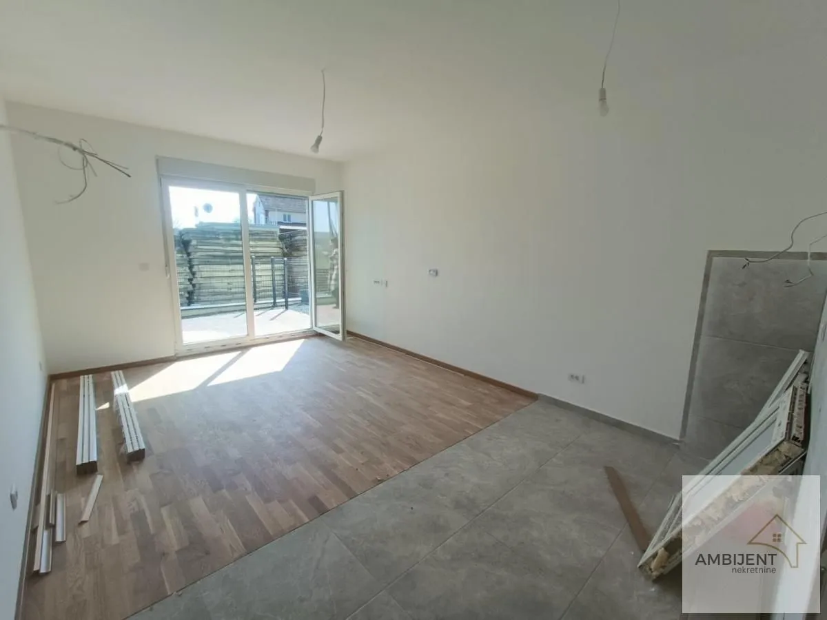 Prodaja, jednosoban stan, 39m², Stara Pazova, Srbija