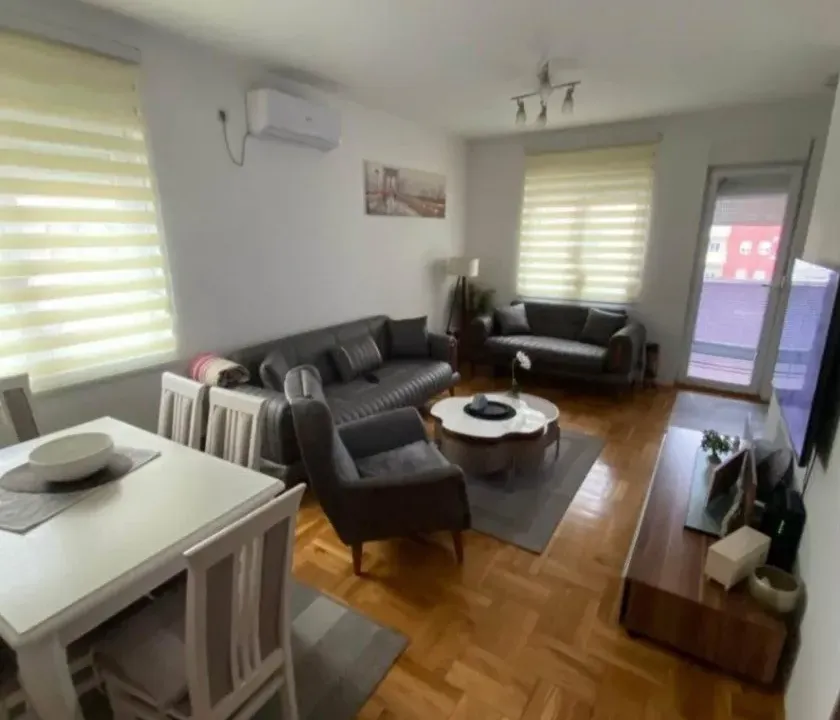 Prodaja, dvosoban stan, 49m², Ljubović, Podgorica