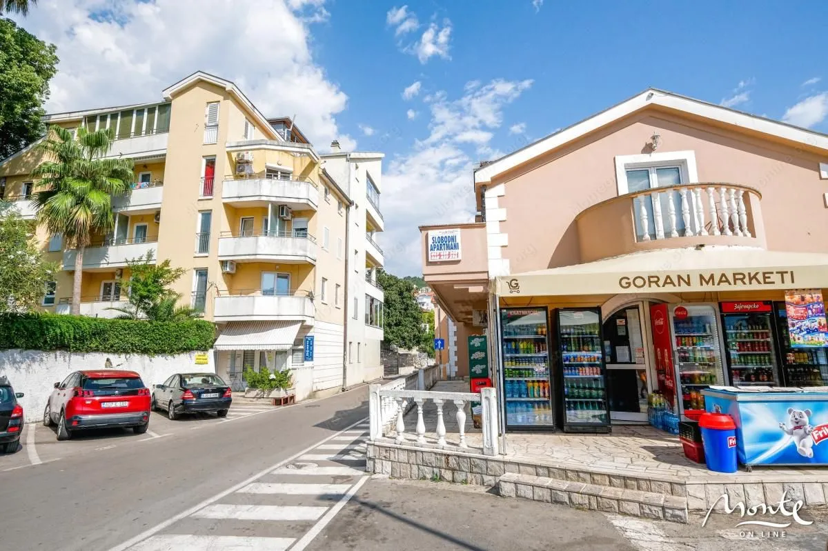Prodaja, jednosoban stan, 94m², Igalo, Herceg Novi