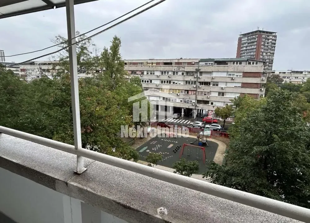 Prodaja, dvosoban stan, 65m², Novi Beograd Blok 21, Novi Beograd Sve Podlokacije