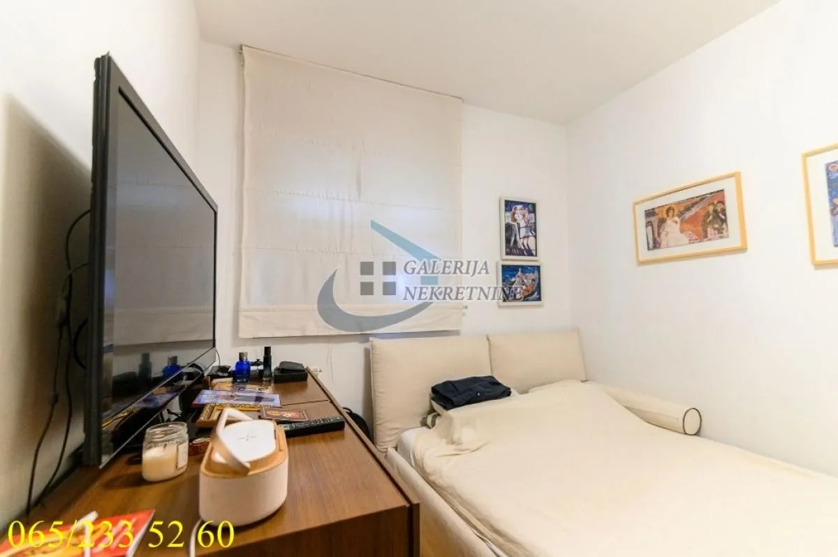 Sale, three bedroom apartment, 65m², Cvetni Trg, Vračar Sve Podlokacije