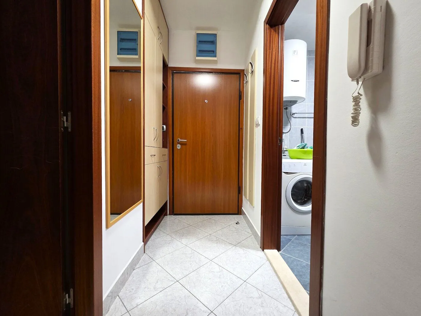 Rent, apartment, 45m², Vezirov Most, Podgorica