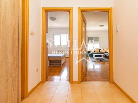 Rent, one bedroom apartment, 53m², Pobrežje, Podgorica - image 10