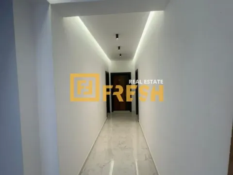 Prodaja, jednosoban stan, 45m², Ulcinj, Crna Gora - image 9