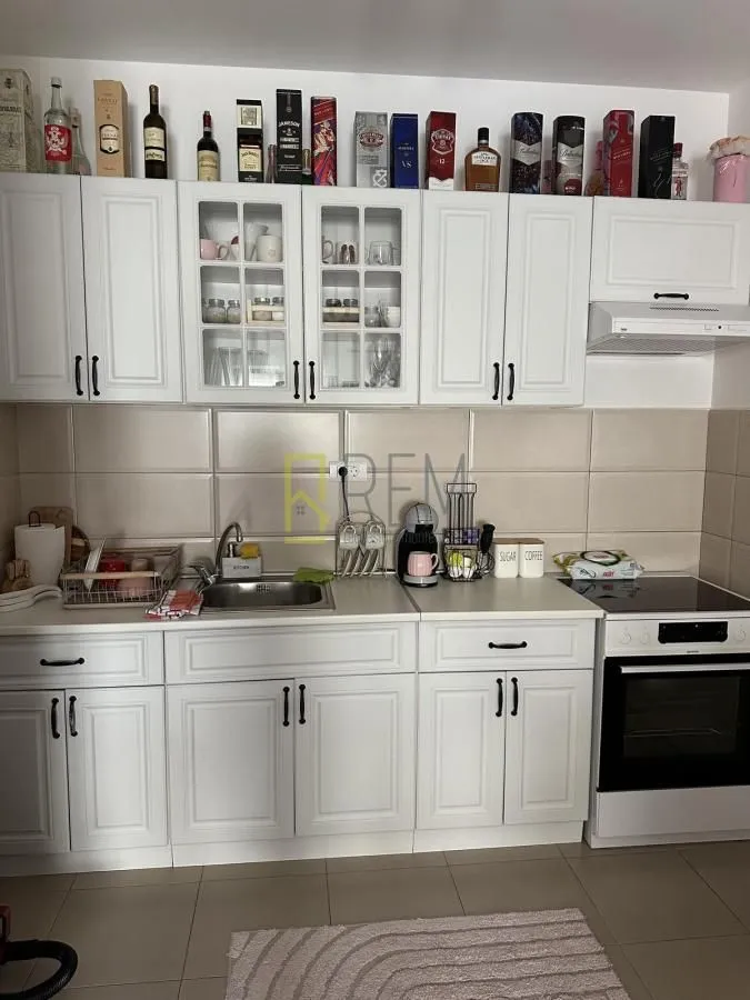 Prodaja, jednosoban stan, 48m², Tuški Put, Podgorica