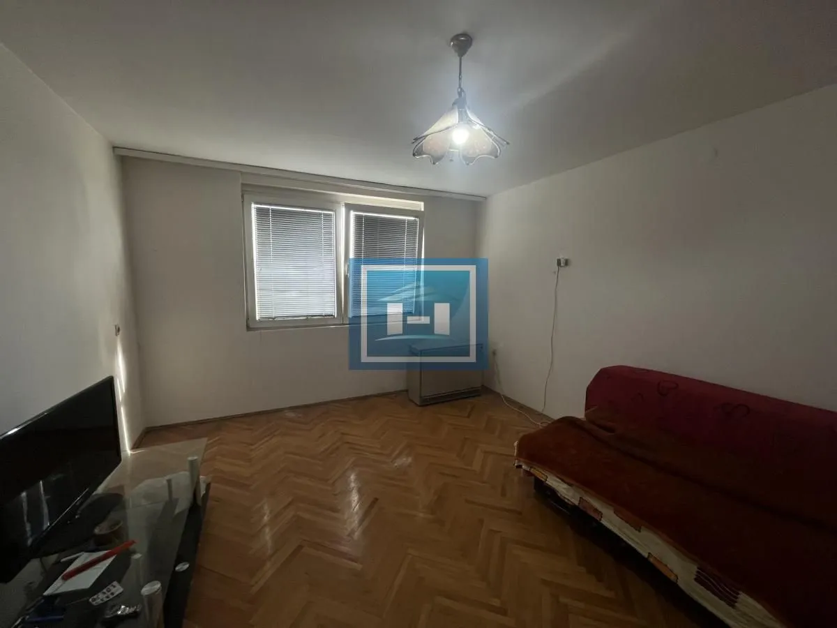 Prodaja, dvosoban stan, 60m², Kajsijar, Jagodina
