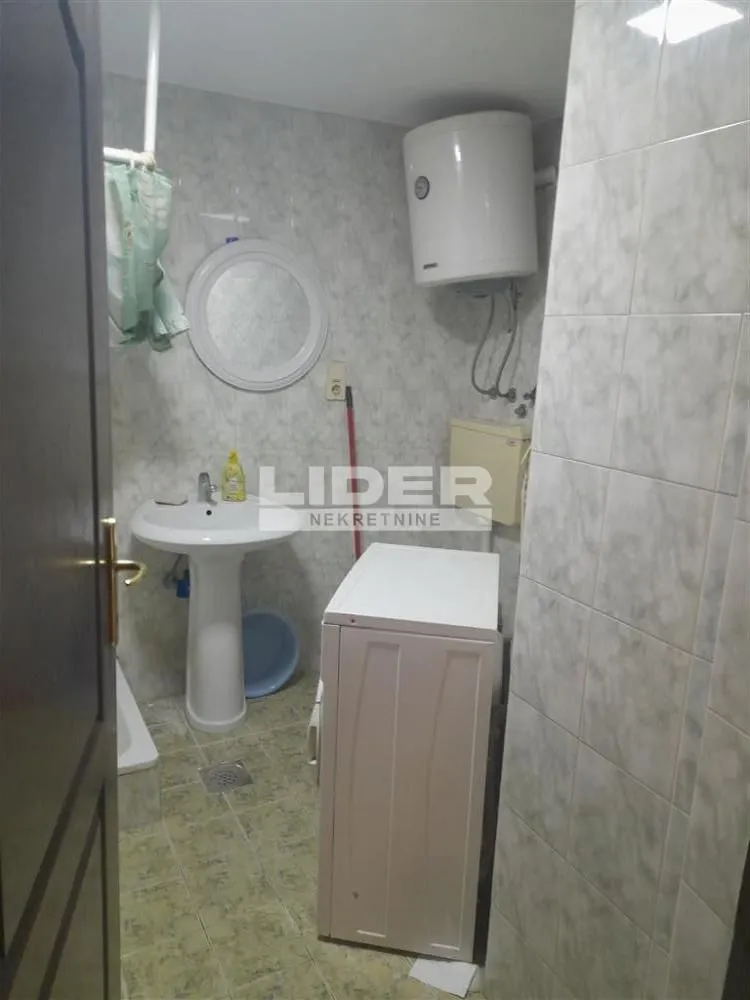 Sale, two bedroom apartment, 37m², Đeram Pijaca, Beograd