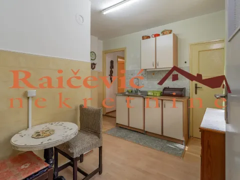 Sale, three bedroom apartment, 55m², Zvezdara Sve Podlokacije, Beograd - image 9