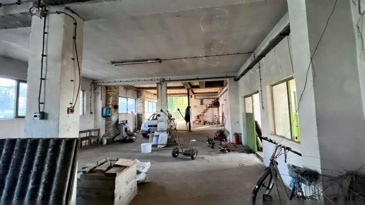 Prodaja, kuća, 600m², Centar, Sombor