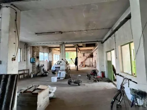 Sale, house, 600m², Centar, Sombor - image 11