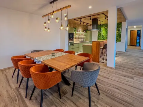 Prodaja, kuća, 317m², Tivat, Crna Gora - image 11