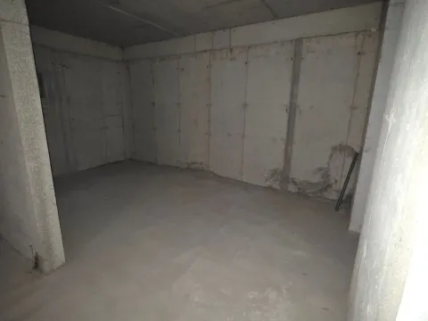 Izdavanje, poslovni prostor, 120m², Pobrežje, Podgorica - image 7