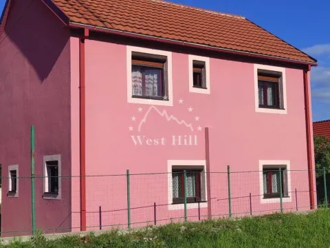 Prodaja, kuća, 163m², Cetinje, Crna Gora - image 17