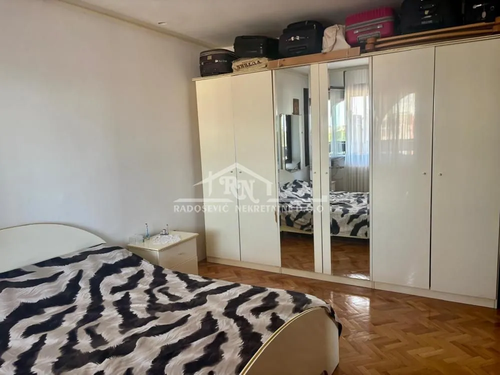 Sale, four bedroom apartment, 106m², Vidikovački venac, Rakovica