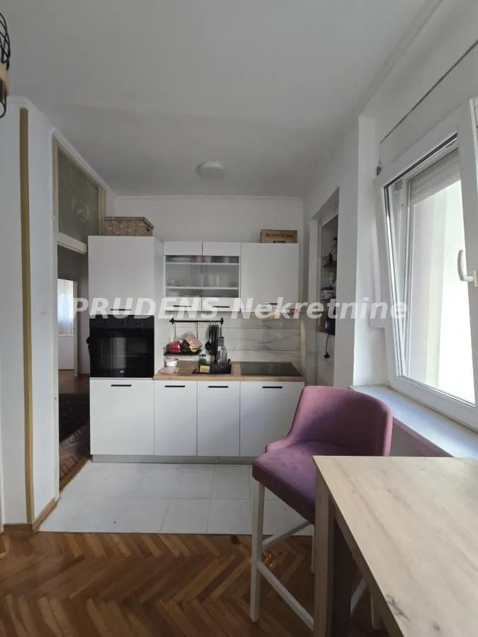 Sale, two bedroom apartment, 66m², Obilićev Venac, Beograd