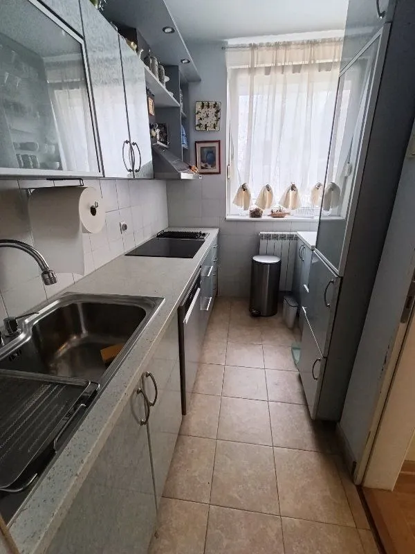 Rent, three bedroom apartment, 88m², Novi Beograd Sve Podlokacije, Beograd