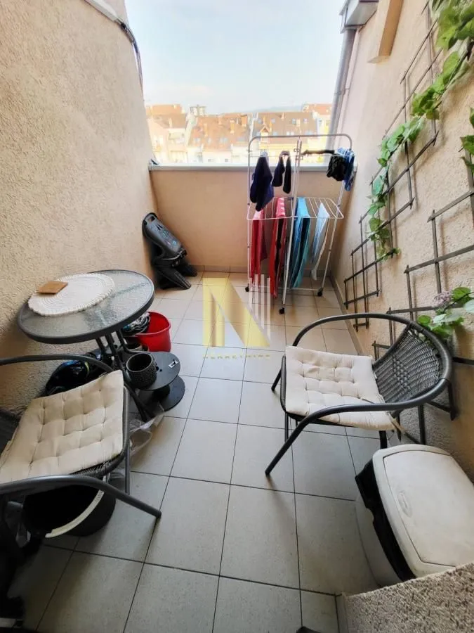 Prodaja, trosoban stan, 80m², Nova Detelinara, Novi Sad Sve Podlokacije