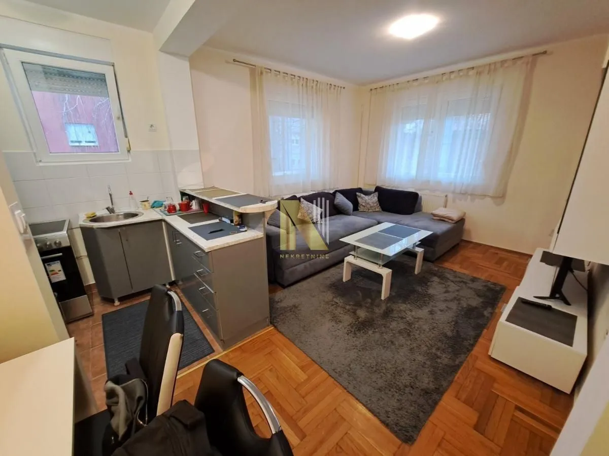 Sale, two bedroom apartment, 50m², Grbavica, Novi Sad Sve Podlokacije