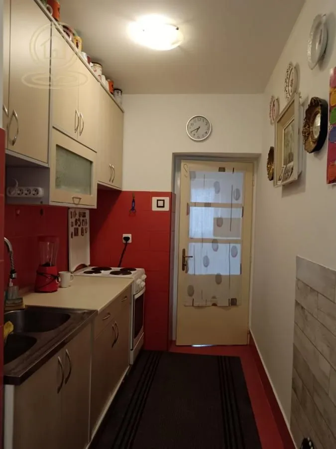 Prodaja, dvosoban stan, 48m², Podbara, Novi Sad Sve Podlokacije