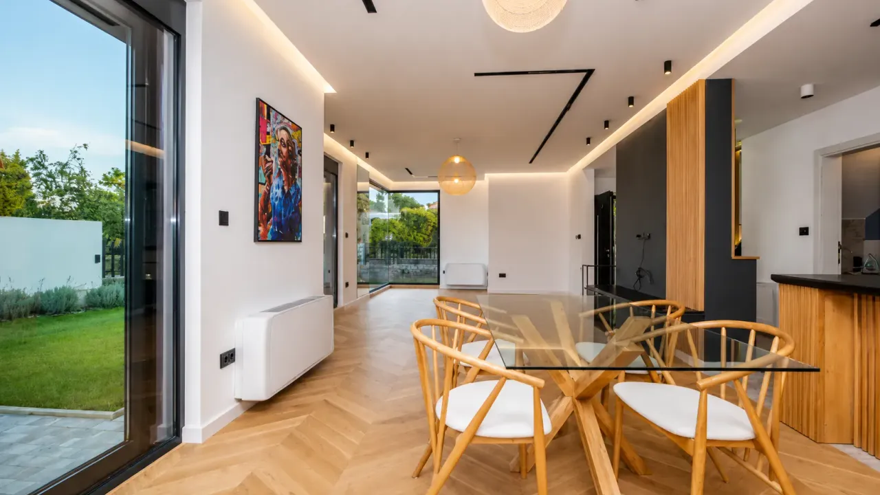 Rent, house, 180m², Donja Gorica, Podgorica