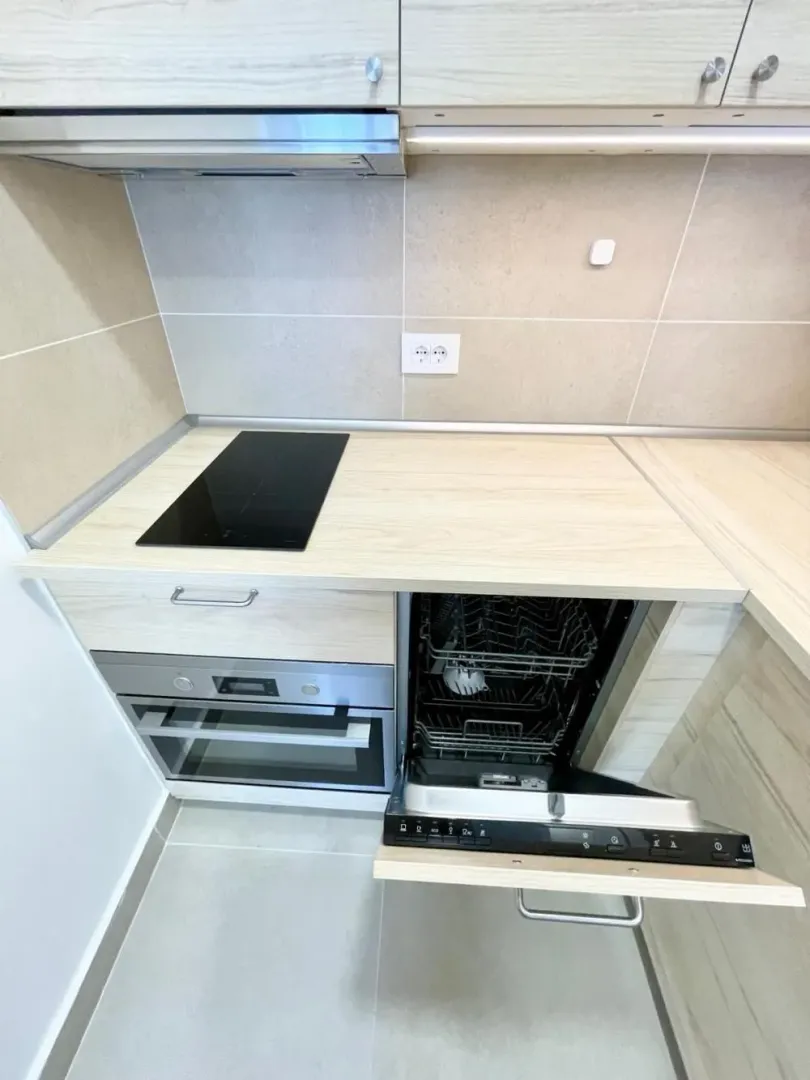 Rent, one bedroom apartment, 39m², Tošin bunar, Novi Beograd Sve Podlokacije