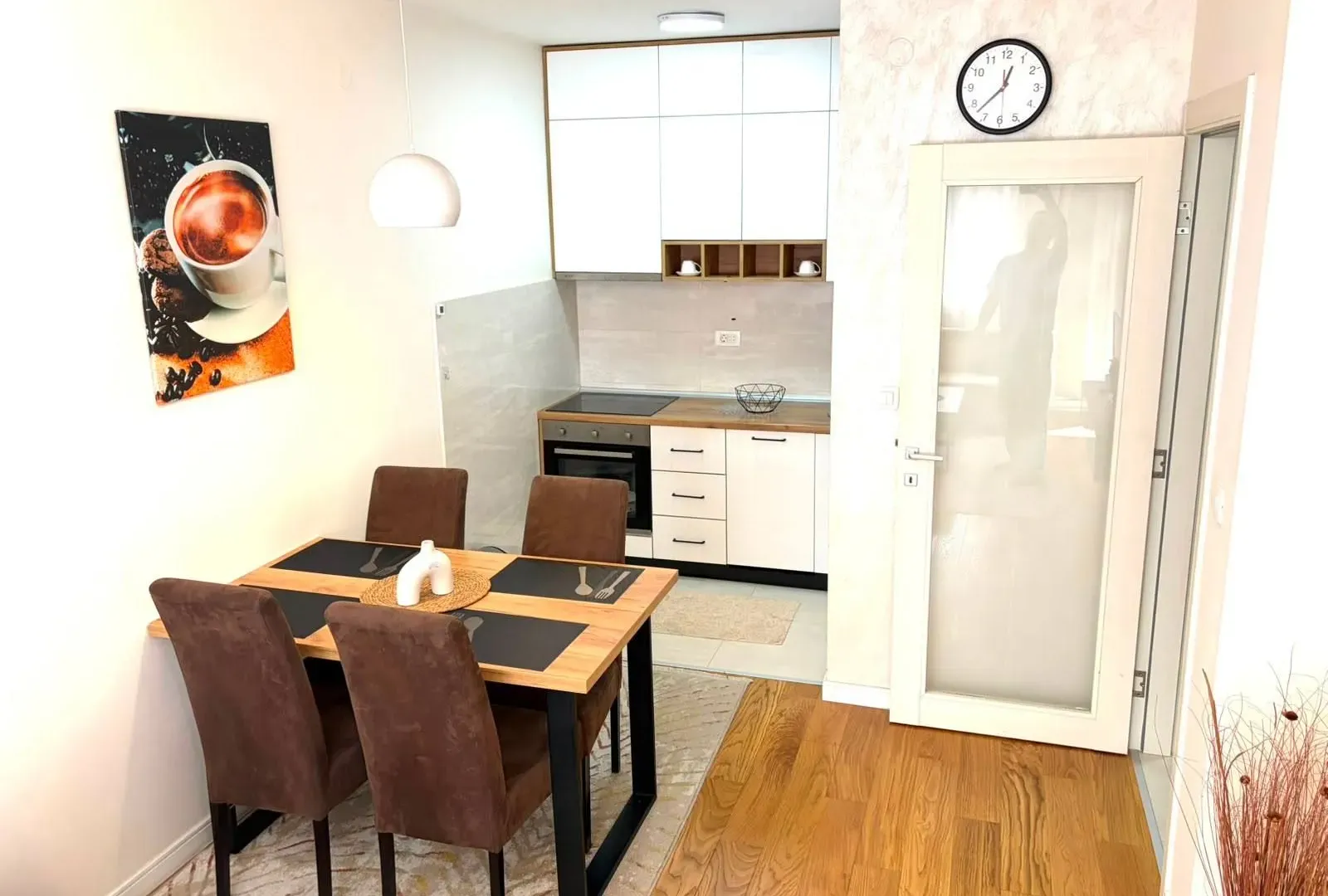 Rent, one bedroom apartment, 47m², Central Point, Podgorica