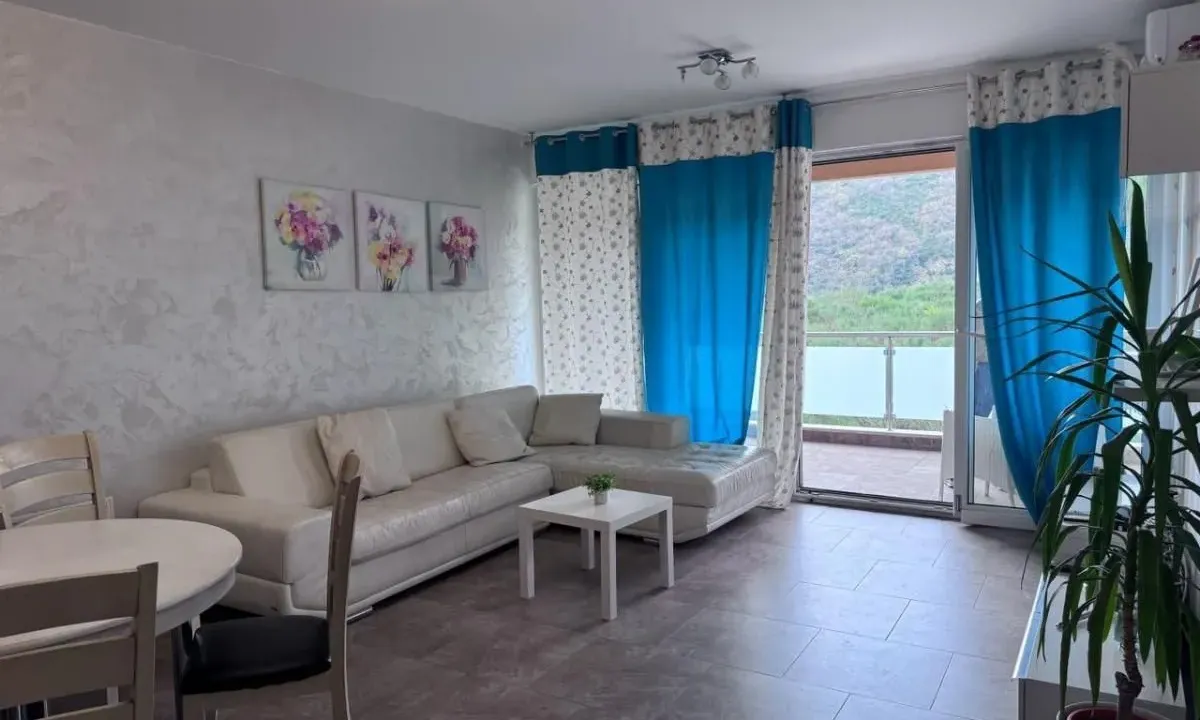 Sale, two bedroom apartment, 68m², Bečići, Budva