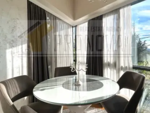 Izdavanje, jednosoban stan, 49m2, Centar, Podgorica Izdavanje, jednosoban stan, 49m2, Centar, Podgorica