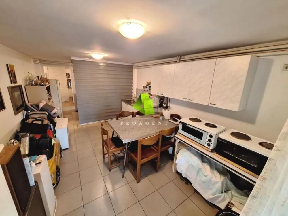 Prodaja, kuća, 300m², Pantelej, Niš