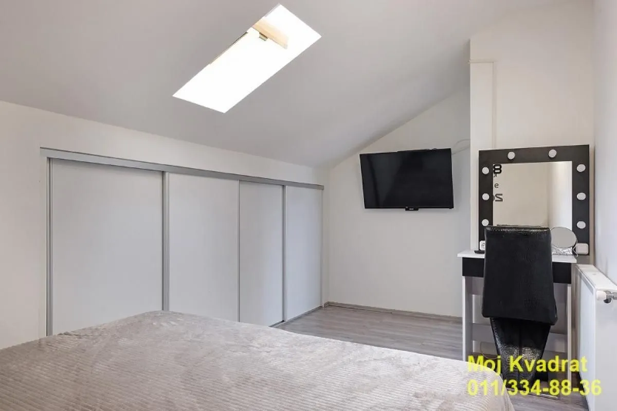 Prodaja, trosoban stan, 75m², Veliko Gradište, Srbija