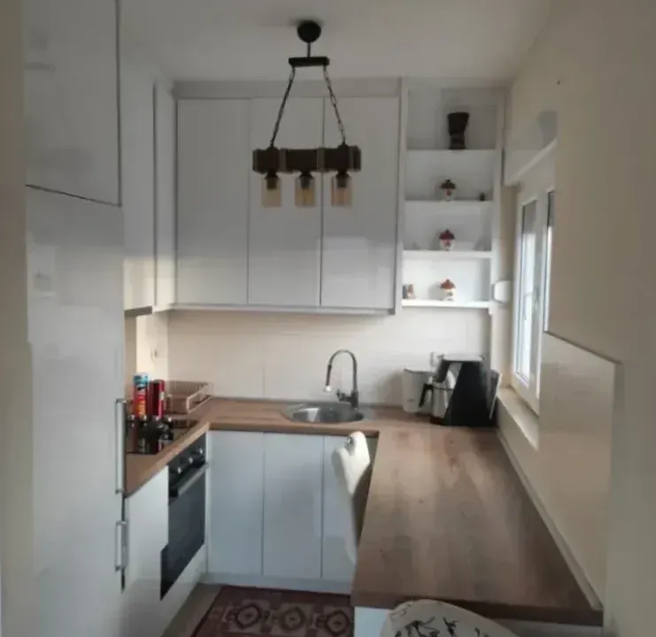 Izdavanje, jednosoban stan, 53m², City Kvart, Podgorica