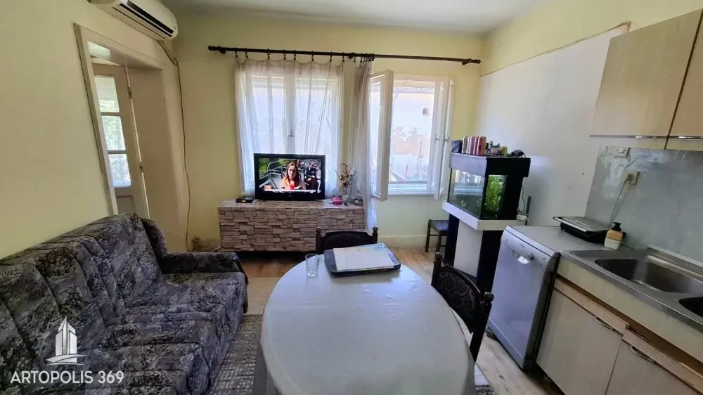 Prodaja, kuća, 248m², Dobanovci, Surčin