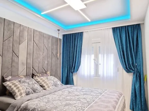 Izdavanje, jednosoban stan, 45m², Centar, Budva - image 8